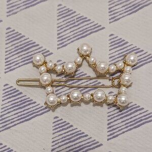 Vintage Gold and White Faux Pearl Crown Shaped Hair Barrette